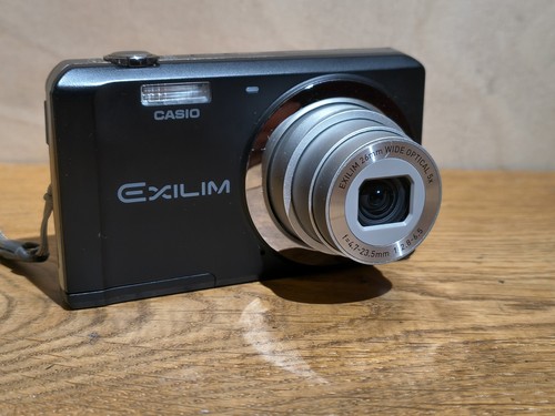 Casio exilim zs5 - ex-zs5, fotocamera
