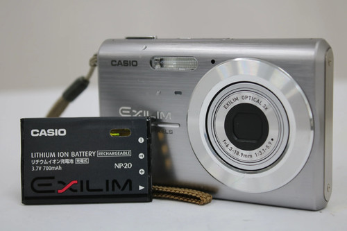 Casio exilim z75 - 3x, con
