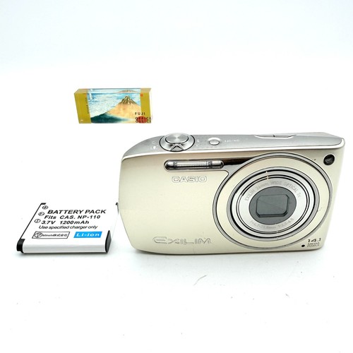 Casio exilim z2300 1 - casio,