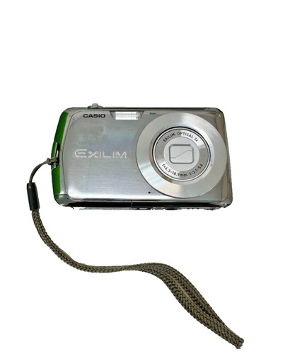 Fotocamera digitale argento